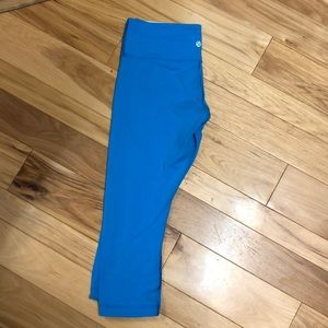 Reversible crop size 8